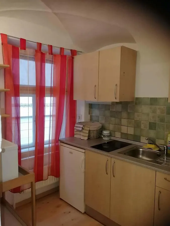 Cukrarna Guest Accommodation Kranj Hostel